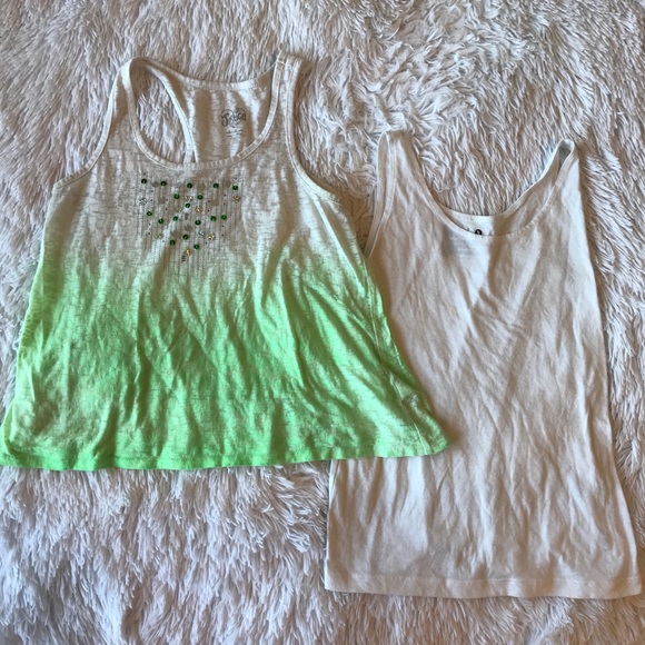 Tank Top Bundle - Picture 1 of 3